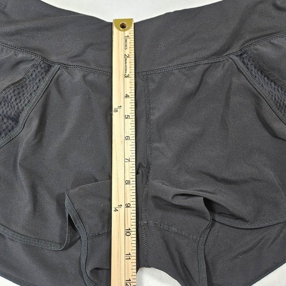 Moving Comfort Womens Black Mesh Panel Running Shorts Rear Zip Pocket Medium - Picture 10 of 11